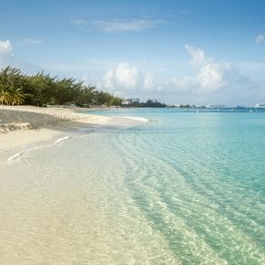 Seven Mile Beach on Grand Cayman island, Cayman Islands