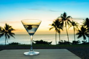 beach dining photo martini palms